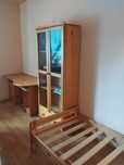 Komplet mebli drewnianych