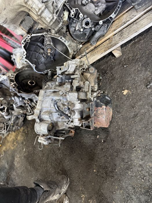 Коробка передач КПП Тойота Toyota Т25 Корола Авенсіс 2.0 5-ти ступка