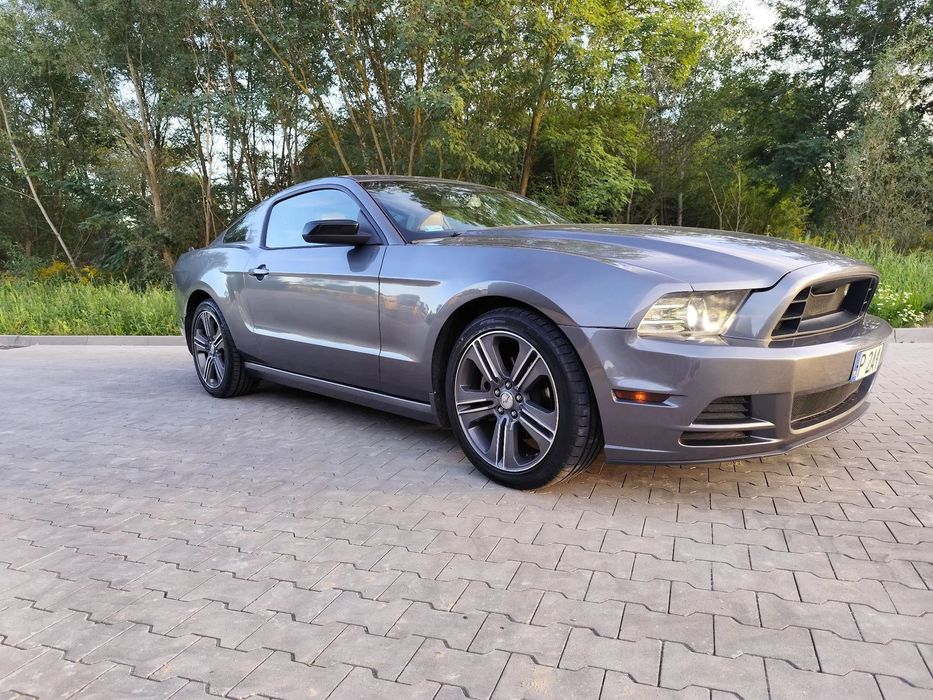 Ford Mustang V gen. 3,7 V6, manual