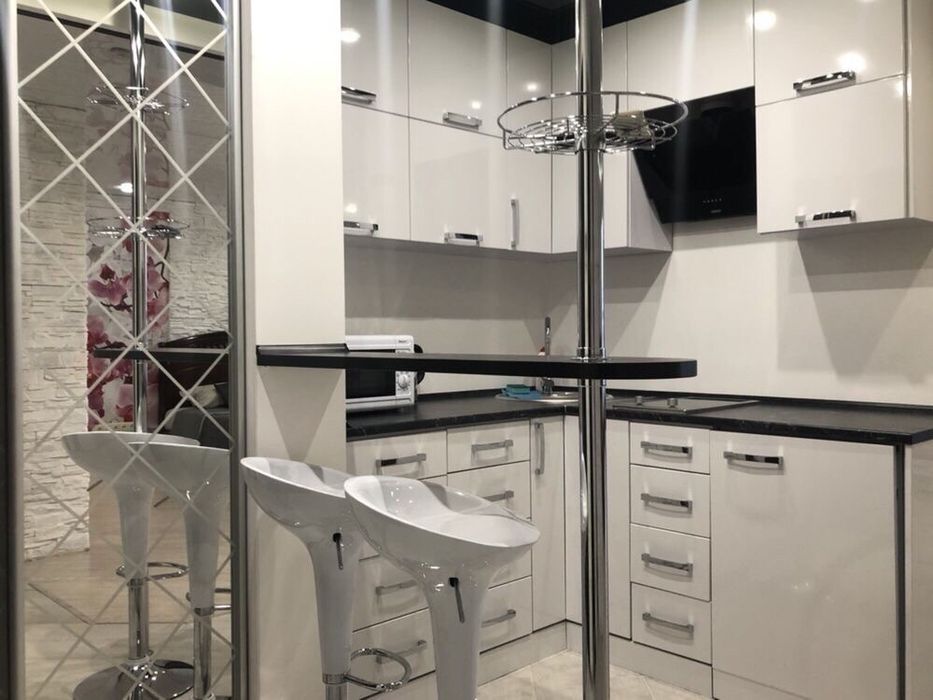 Подобова оренда квартири. Почасово 2часа 500.  VIP 95 квартал, центр.