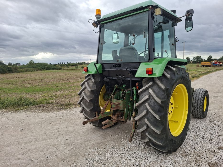 John Deere 1640 Komplet zaczepów Opony 90% BKT Ursus Zetor