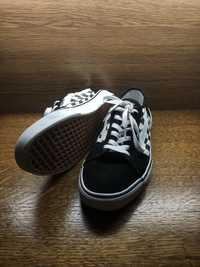 Vans Old skool low 42 розмір