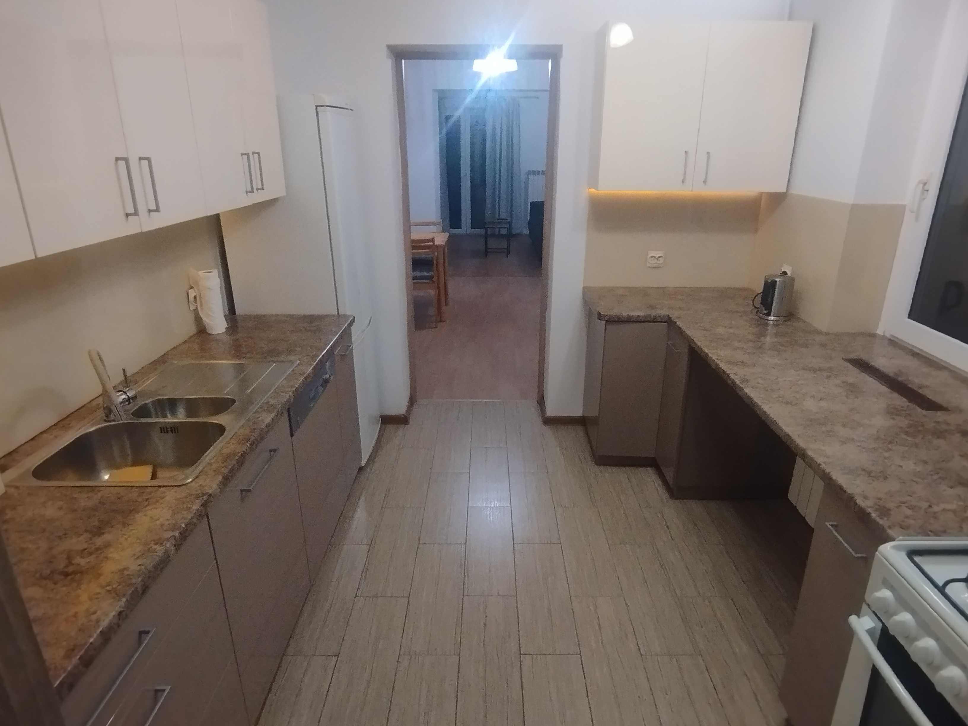 Wynajmę apartament na doby