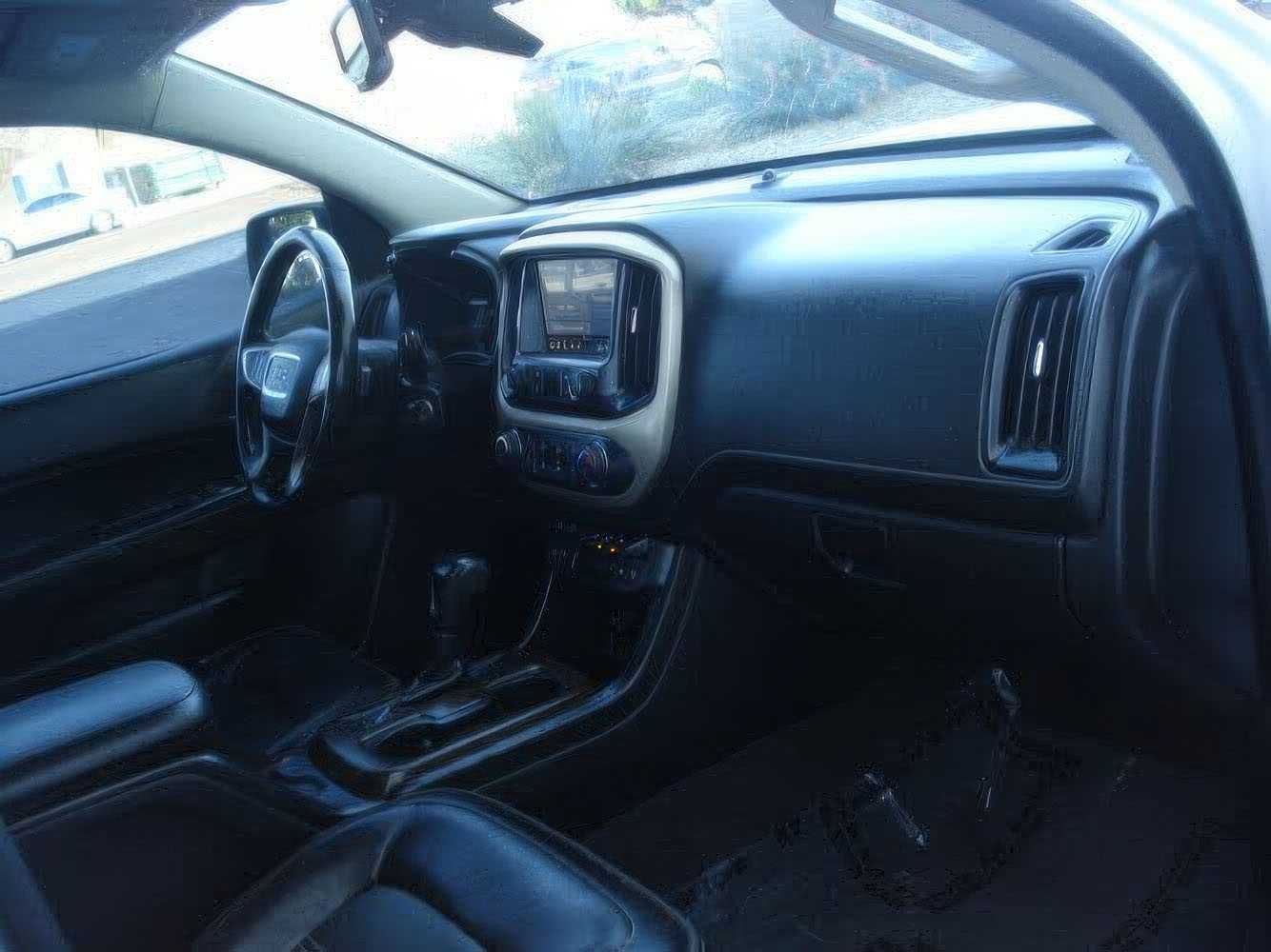 2020 GMC Canyon Denali Crew Cab RWD