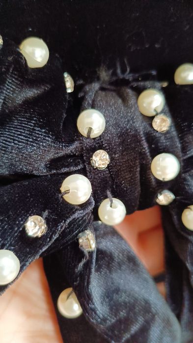 Sukienka czarna z perełkami rozmiar L 40  aksamitna  wieczorowa