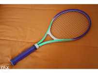 Raquete Tenis verde e roxa