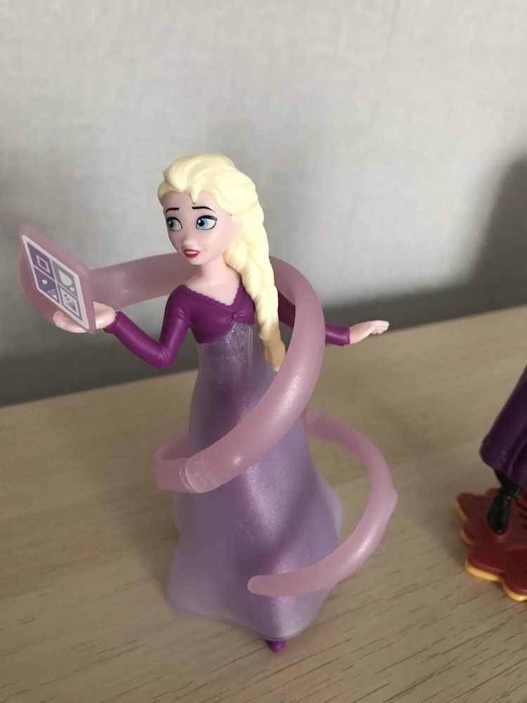 Zestaw zabawek Anna i Elsa „Kraina lodu”