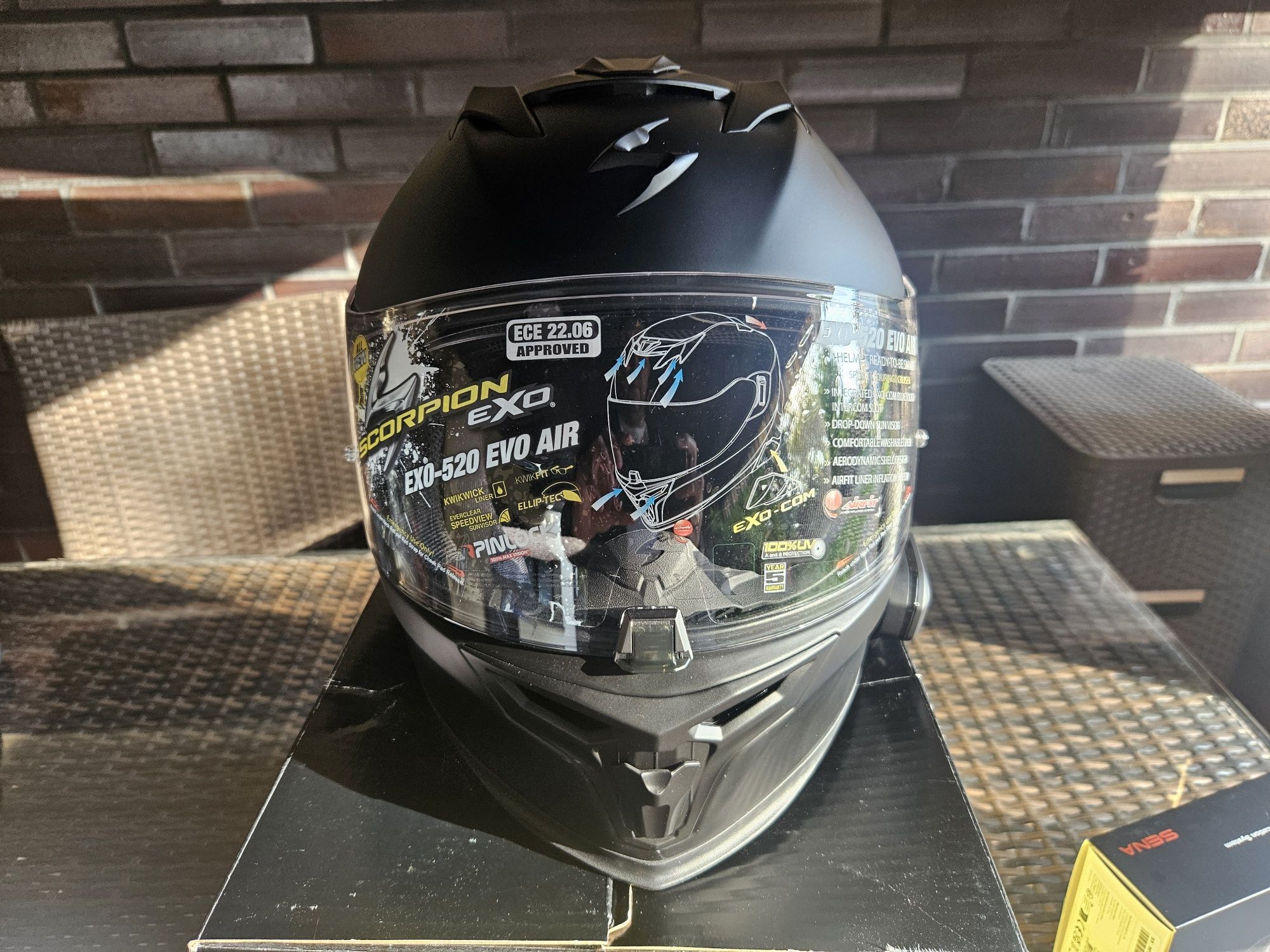 Kask Scorpion Exo-520 Evo Air XXL z interkomem Sena SF2 Nowy zestaw