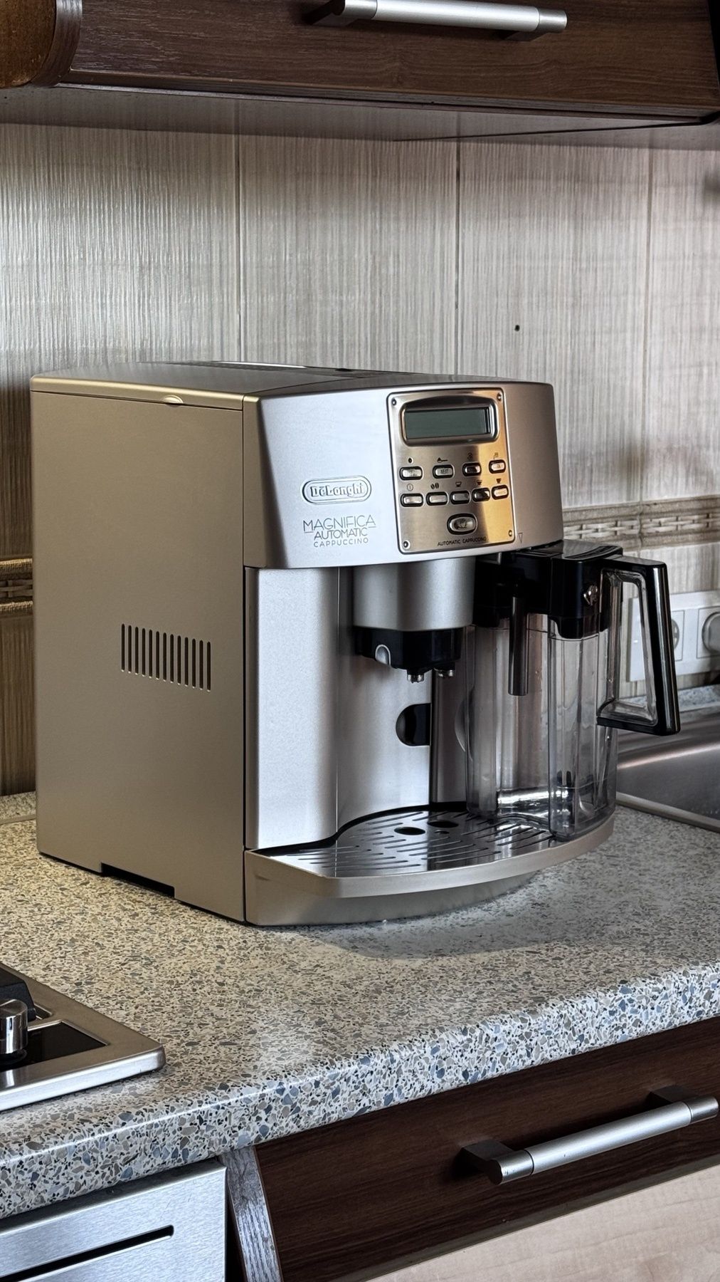 ‼️МОЖЛИВИЙ ТОРГ‼️Кавоварка Delonghi Magnifica Automatic capucino