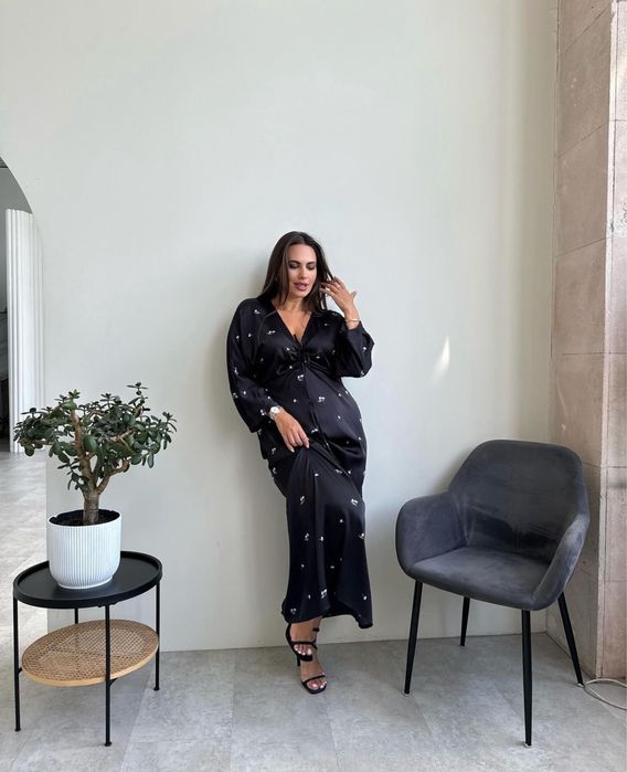 Біла сукня plus size LaVita