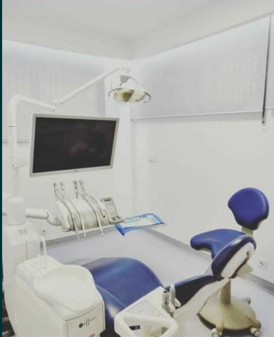 Clínica Dentária Foz do Douro 2 salas tratamento. Em funcionamento