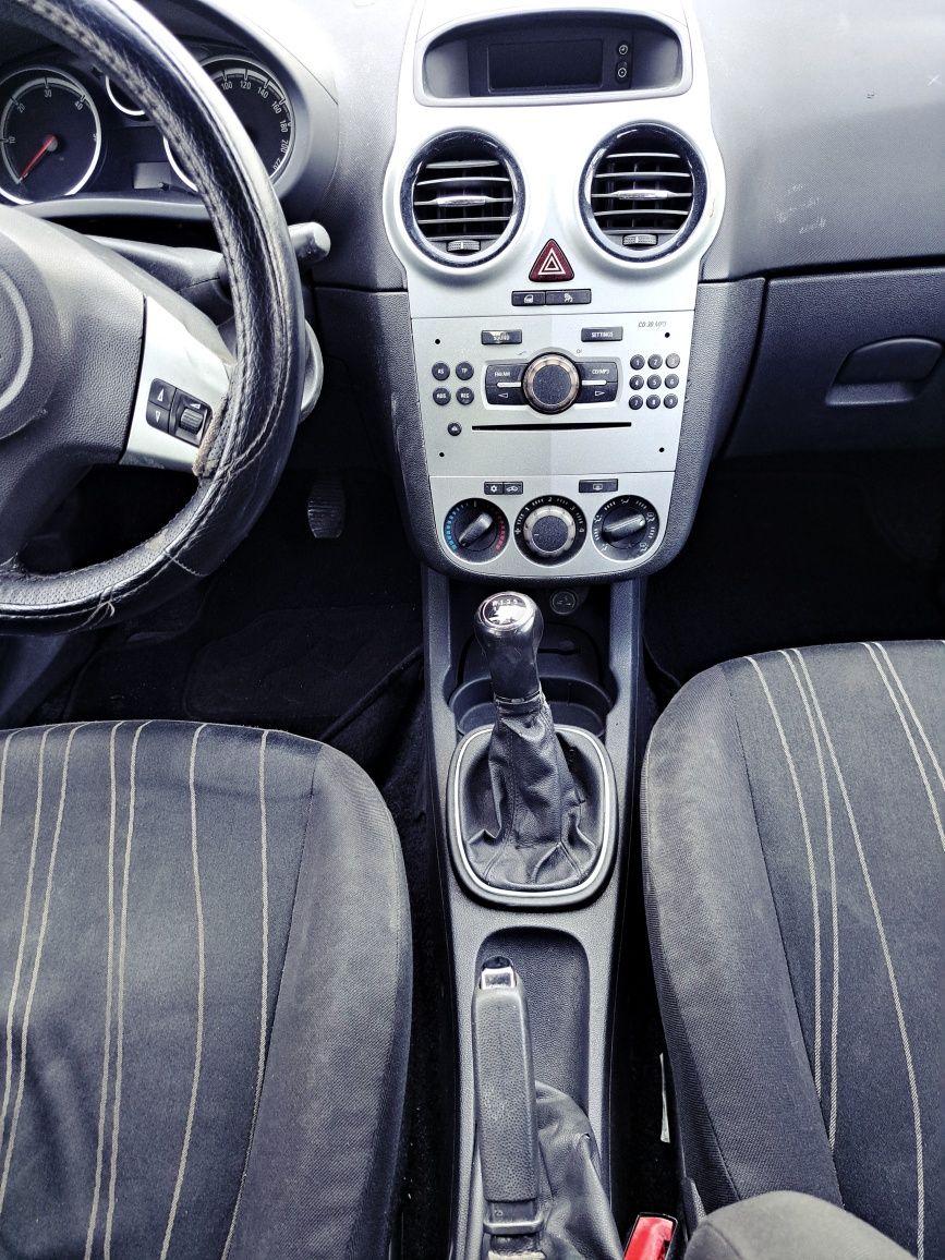 Opel Corsa D 1.3 cdti