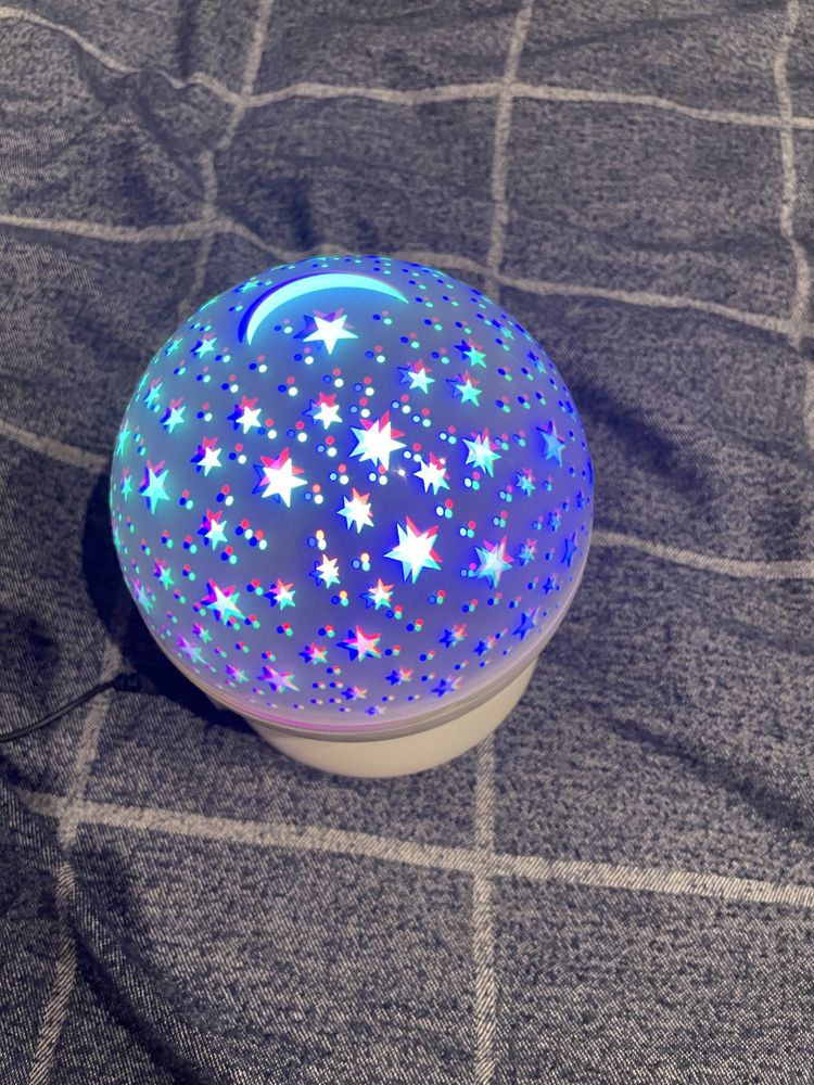 Projektor gwiazd , lampka nocna obrotowa