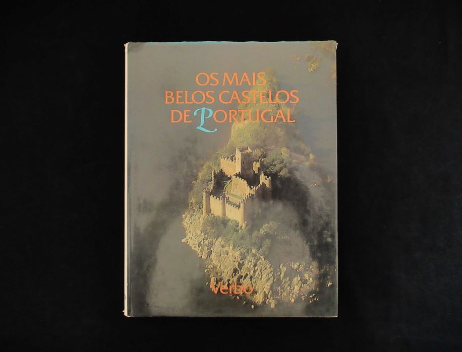 Os Mais Belos Castelos de Portugal - Livro (Ref. 32)
