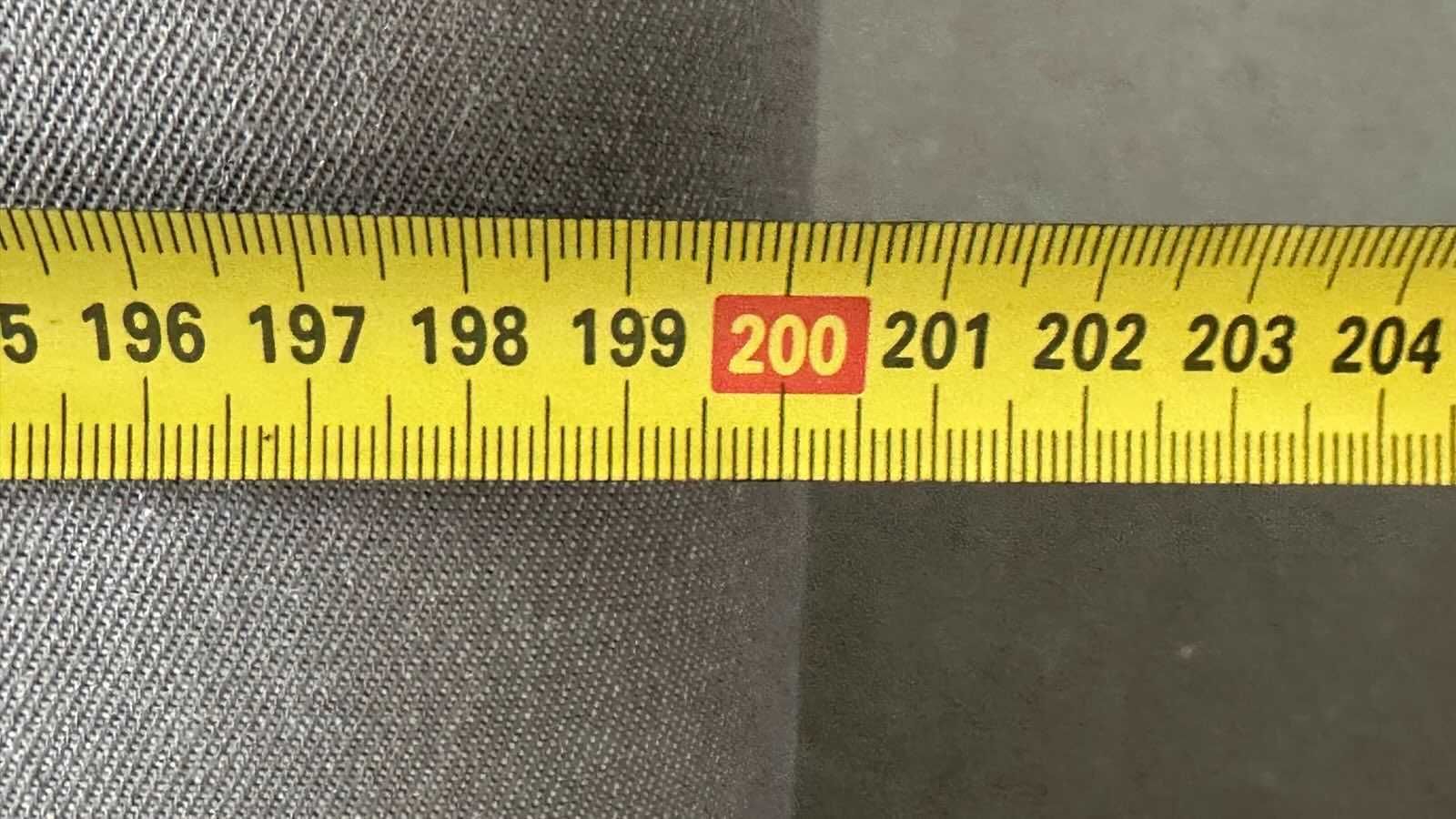 Sofá-cama duplo adquirido na IKEA.