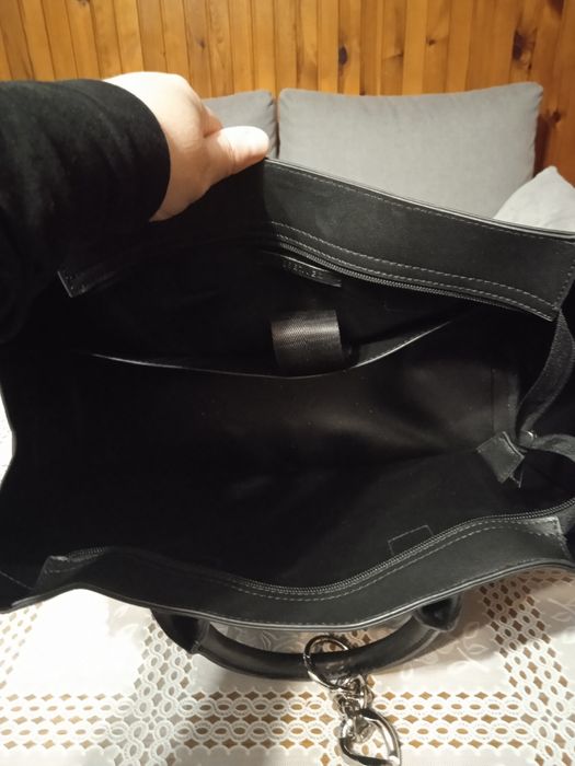 Skórzana torebka damska Reserved duża