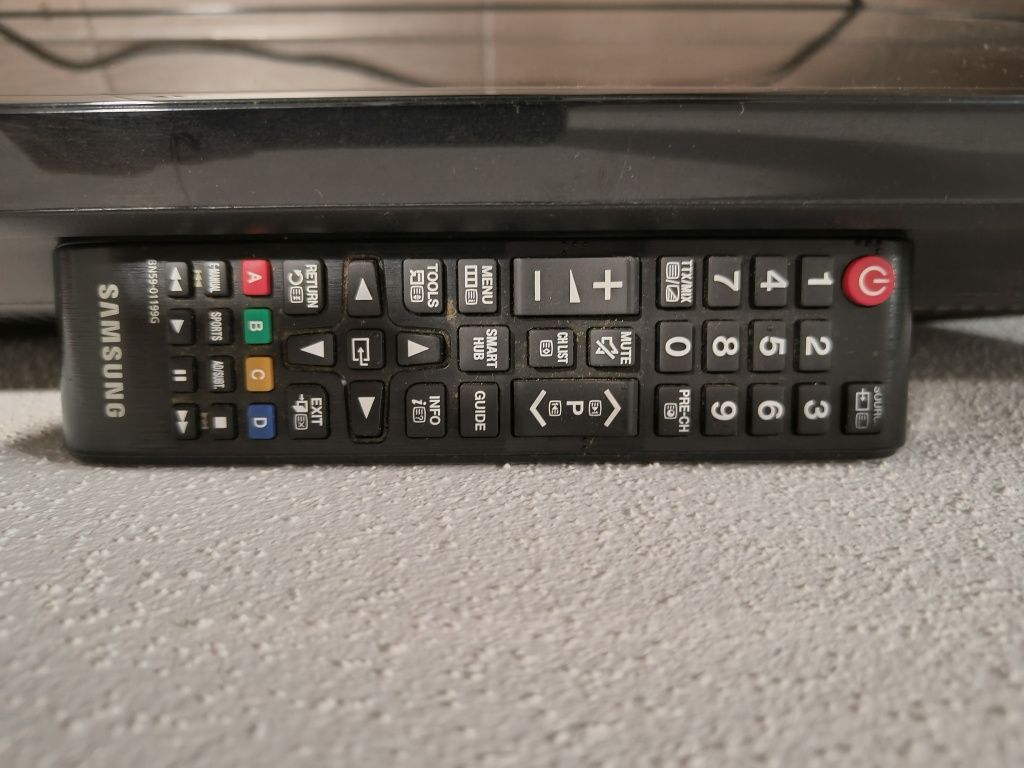 Samsung com tela quebrada