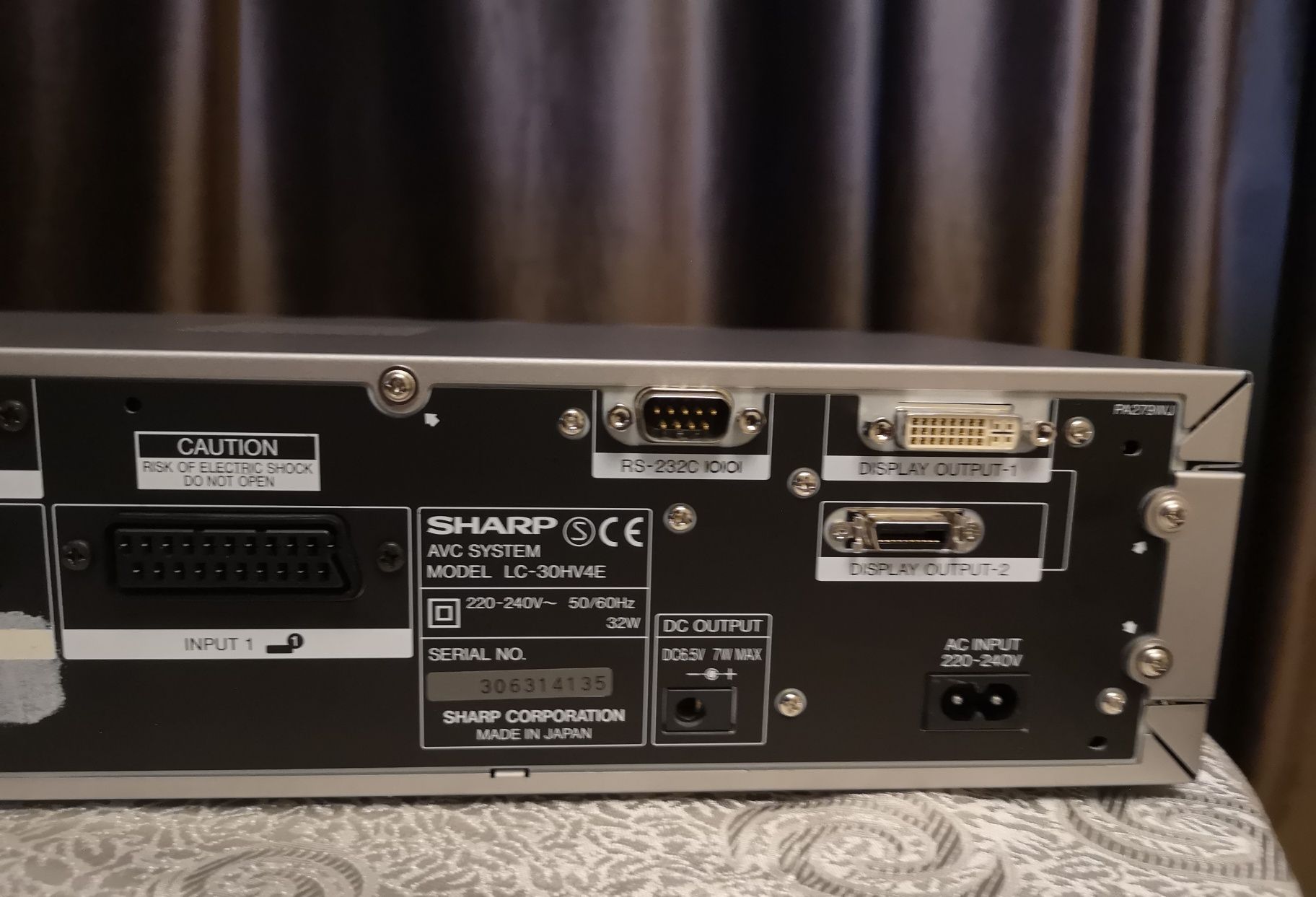 ТВ Рессивер Sharp LC-30HV4E
TV media ресивер с тюнером и av-интерфейса