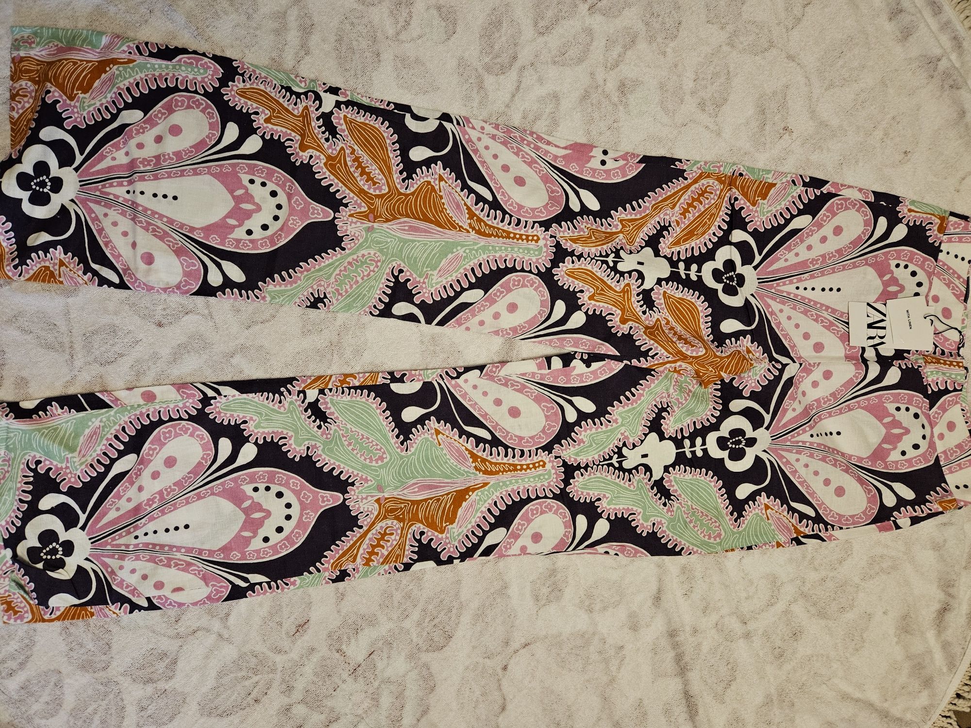 Zara, S/26, костюм, льон, оригінал, новий, недорого