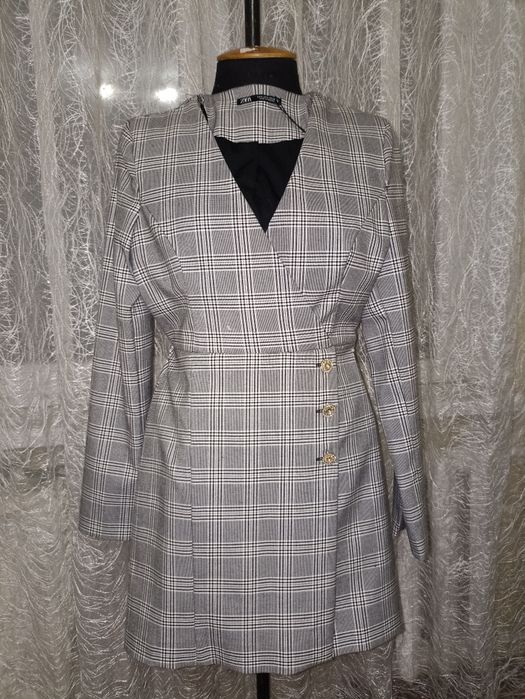 Сукня - піджак ZARA нове в розмірі S