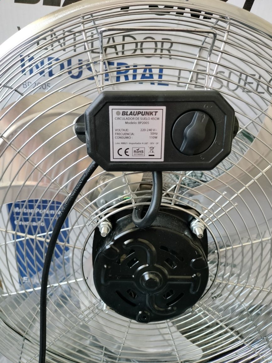 Ventoinha de chão Blaupunkt 45cm • Nova