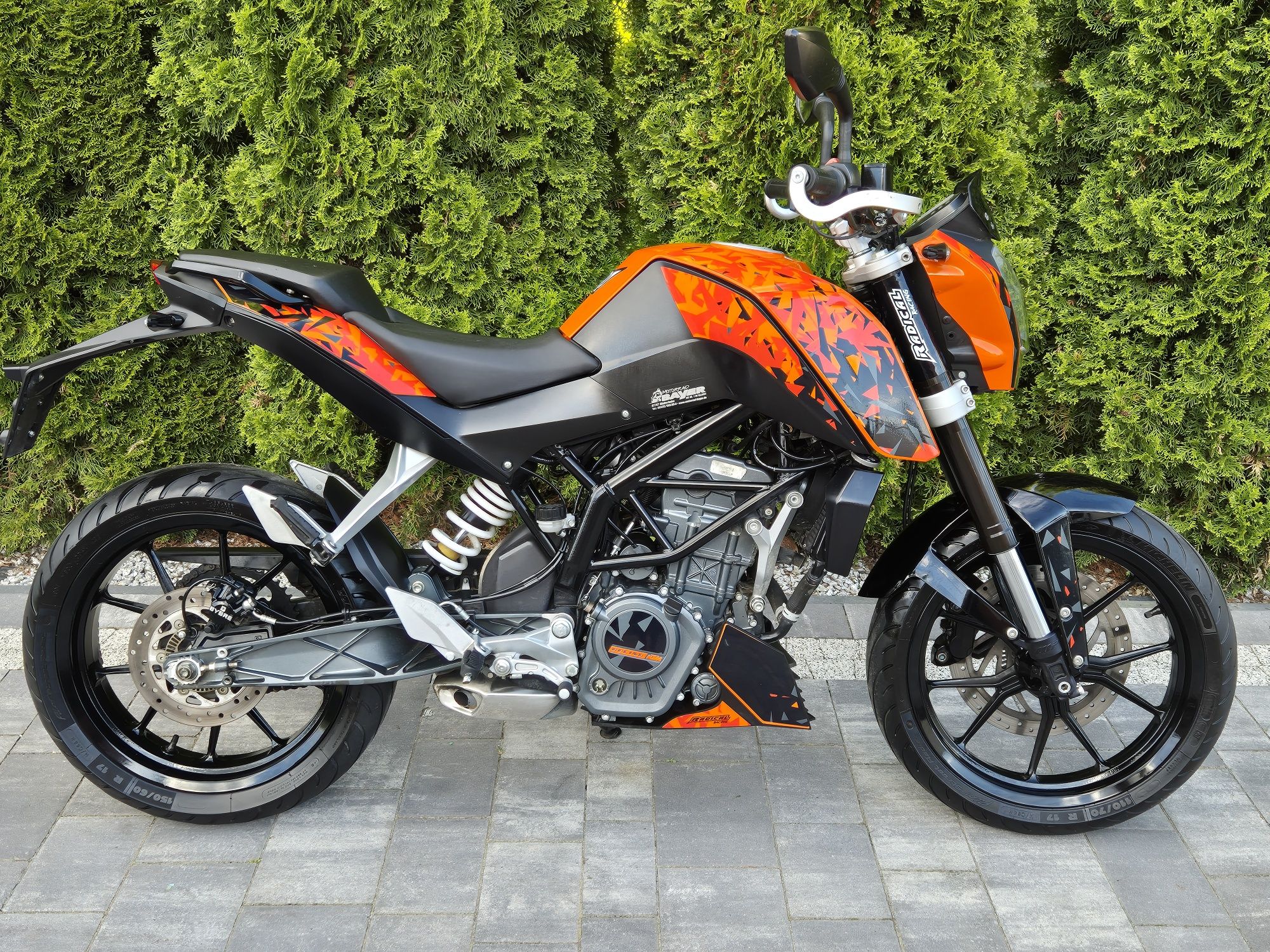 Ktm Duke 125 ABS Radical 2014r Niski Przebieg kat B a1