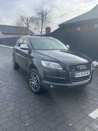 Audi q7 2007 рік