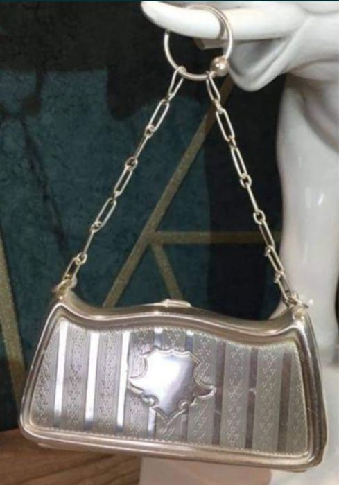 Portmonetka bankietowa srebrna