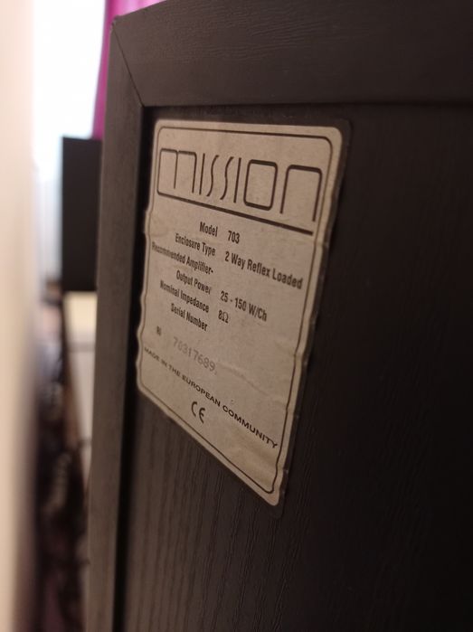 Kolumny podłogowe MISSION 703