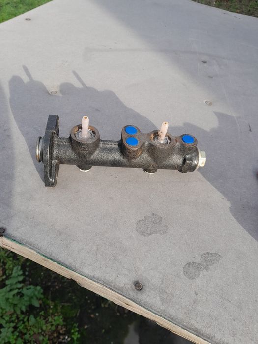 Продам главный тормозной на ваз