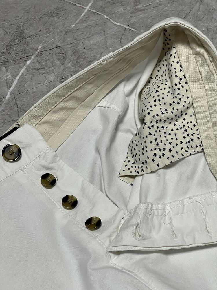 Лляні шорти Emporio Armani EA7