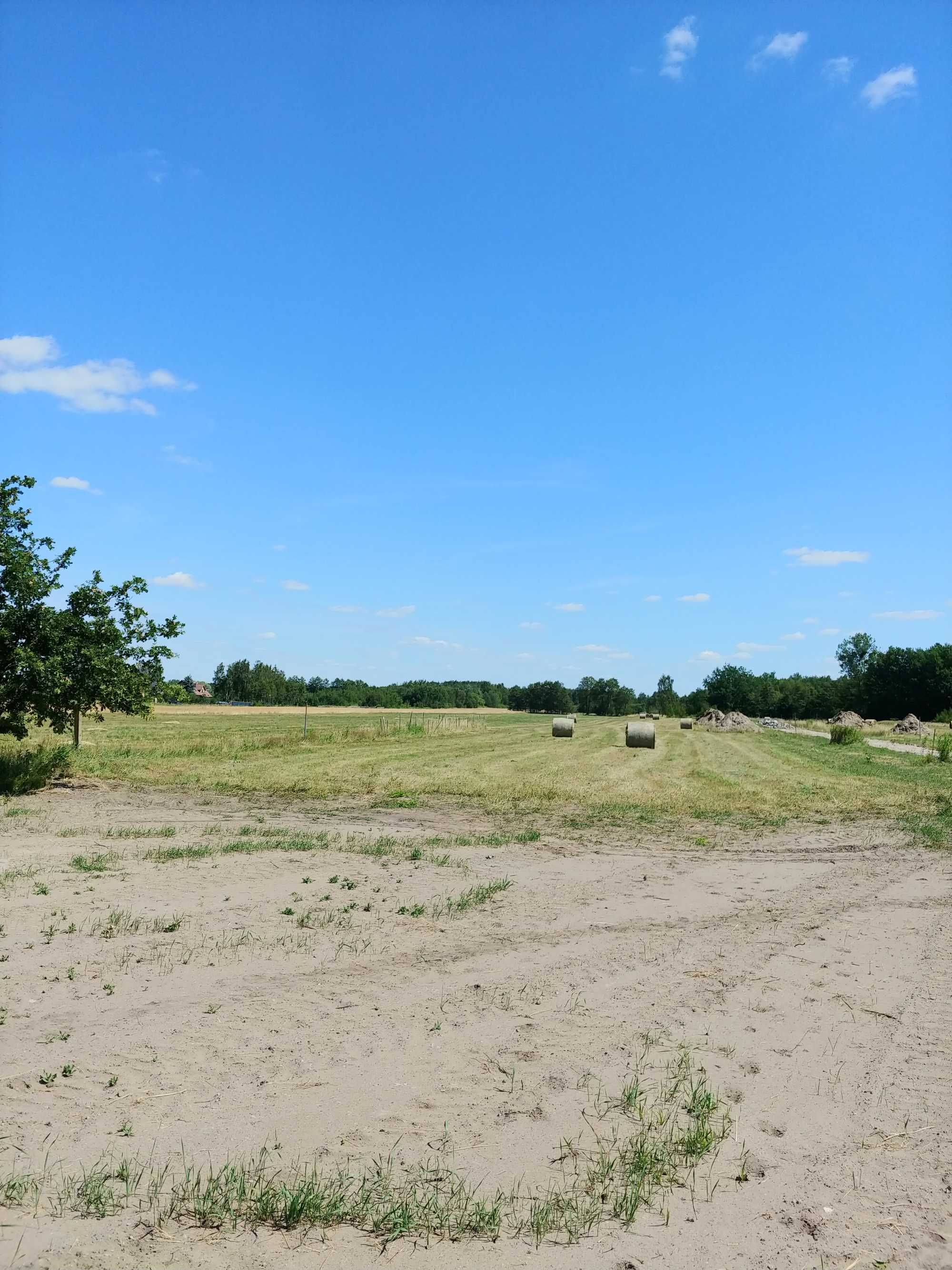 Działka budowlana 1200 m2 teren zabudowy mieszkaniowej jednorodzinnej