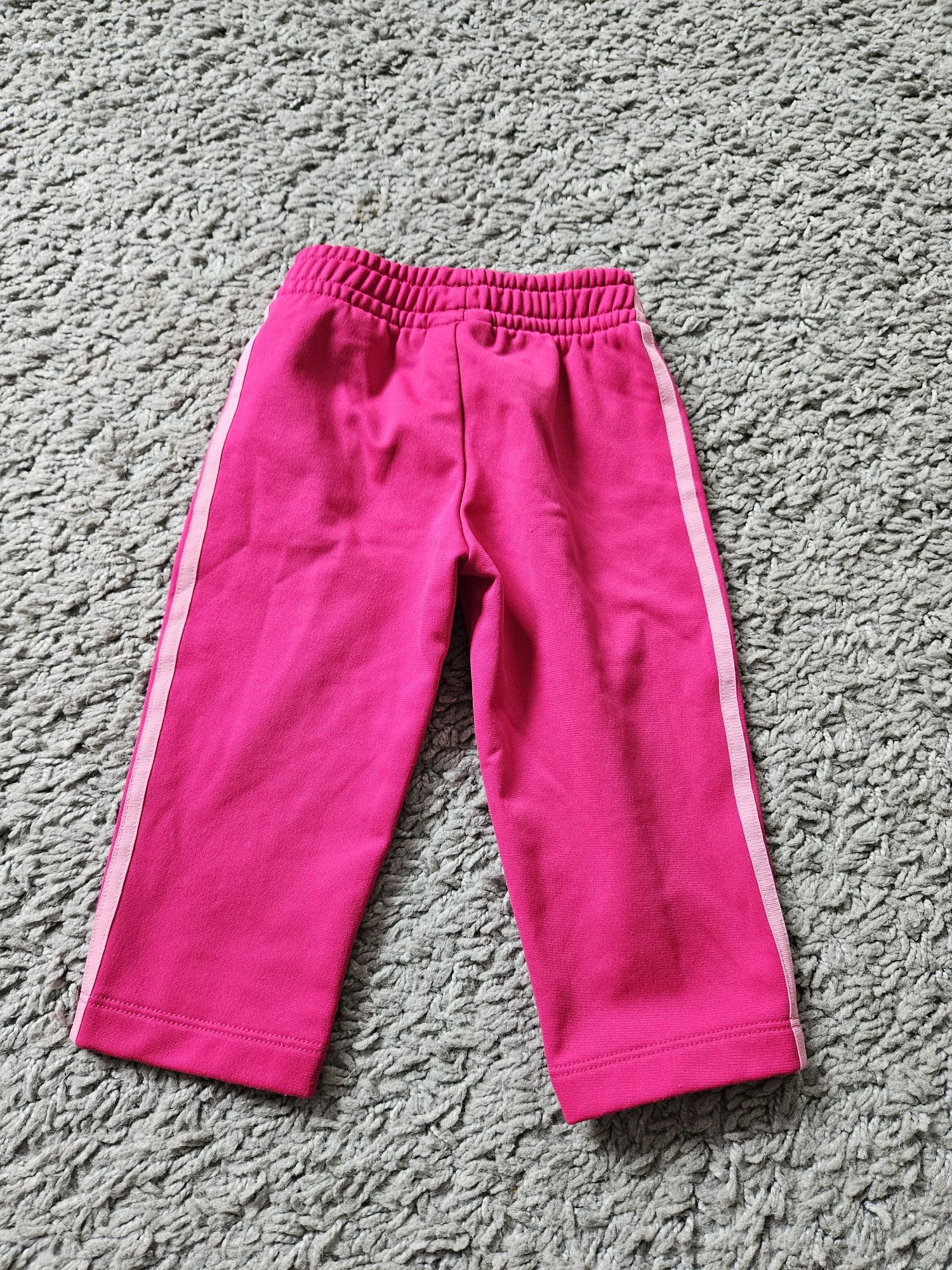 Adidas spodnie dresowe dla dziewczynki 80