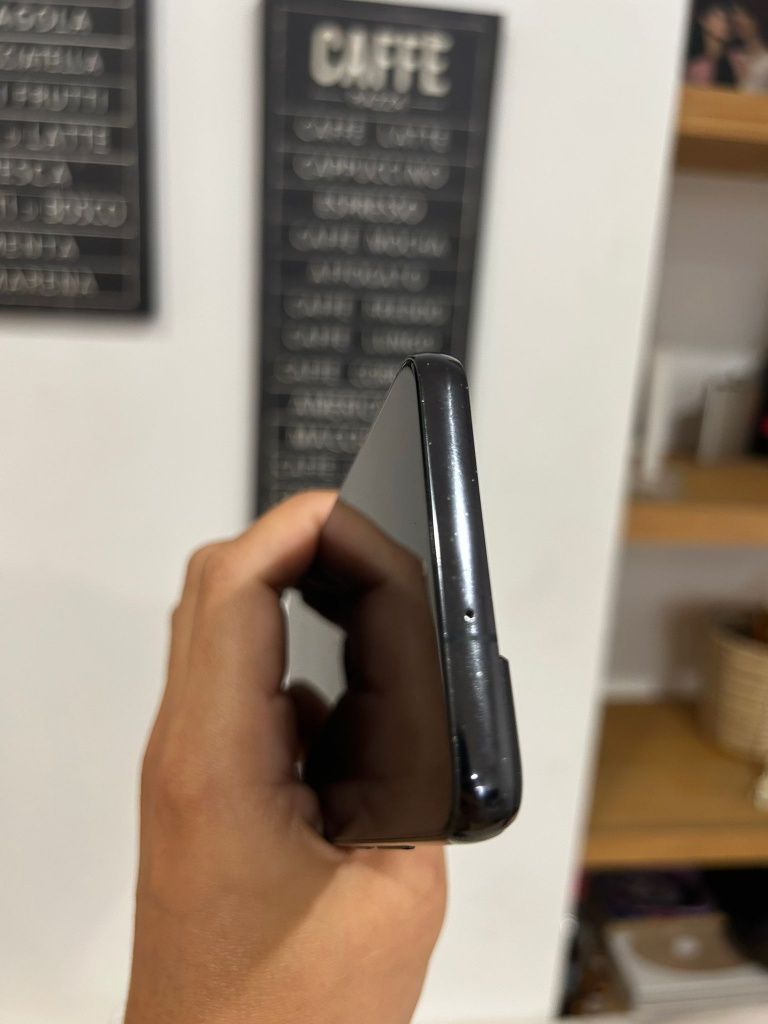 Samsung s22 preto