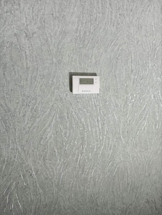 Продам вінілові шпалери на флізеліновій основі Duka Fountain