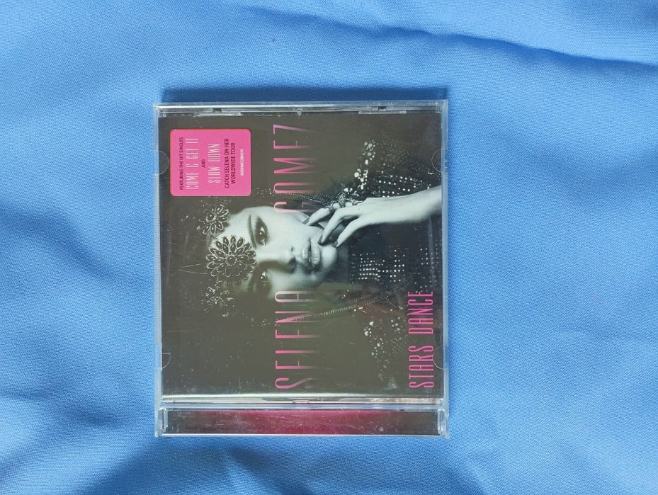 Cds musica da Selena Gomes