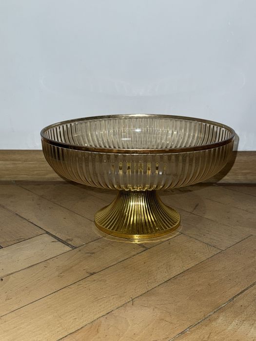 Złota patera art deco