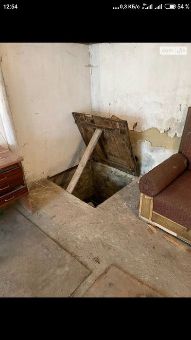 Гараж з погребом,з документами