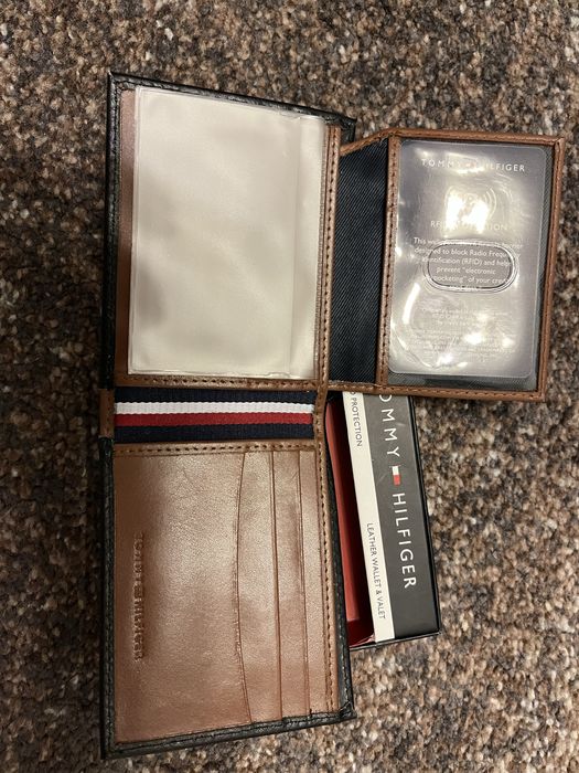 Portfel Tommy Hilfiger nowy