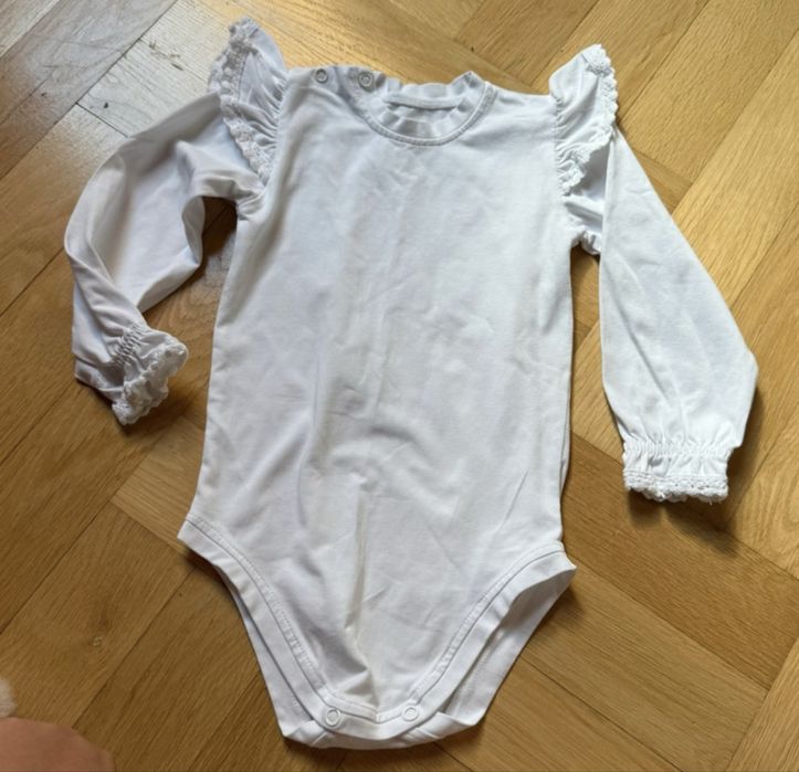 body + tiulowa spódniczka marki Kornelia 98