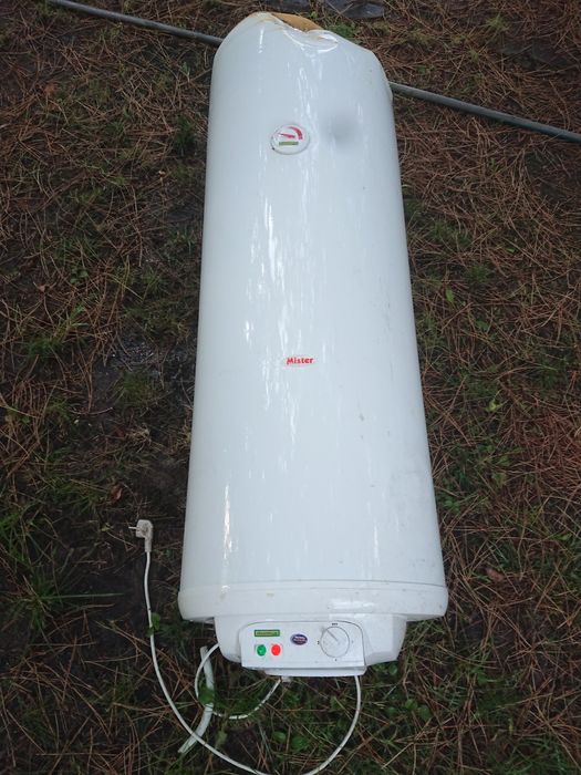 Продам бойлер 140л