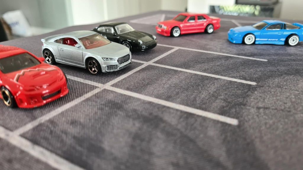 Mata do zabawy w stylu hotwheels dywan zoo farma prezent cars do lego
