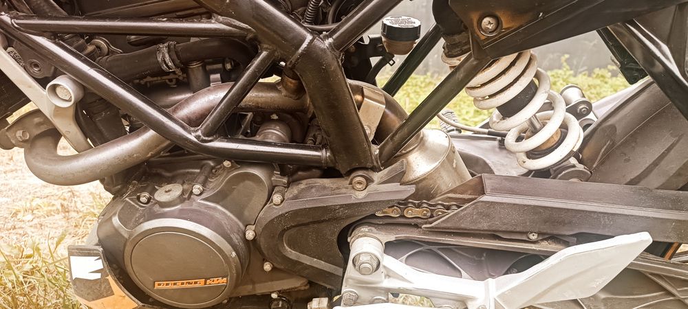 WDZIĘCZNY KTM Duke 125 cc 2013r.