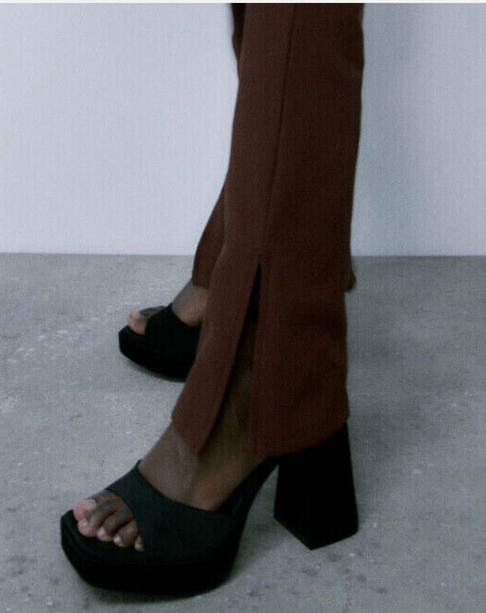 Лосини Zara з розрізами S
