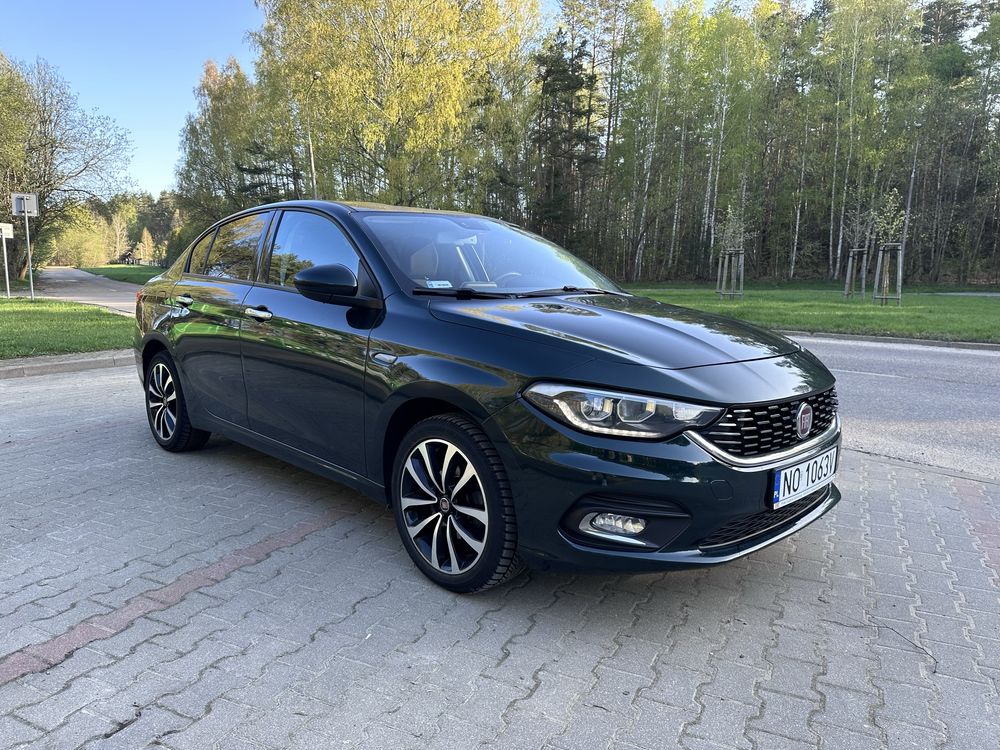 Fiat Tipo 1,4 95 KM Lounge MY20 VAT23 bogata wersja Polski salon