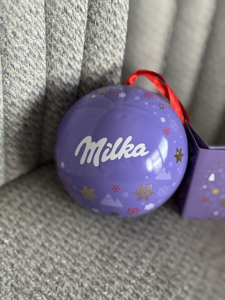 Metalowa bombka Milka