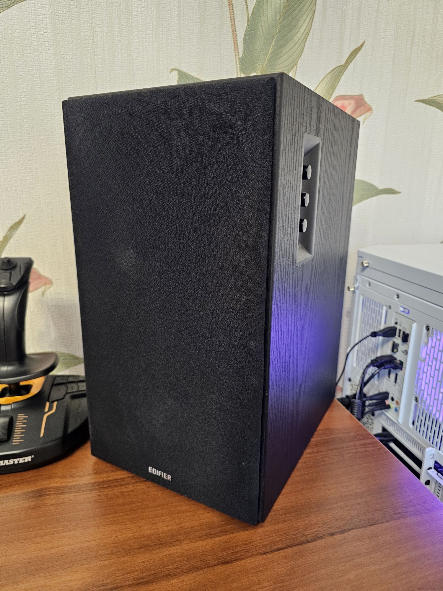 Edifier R2730db + сабвуфер Edifier T5