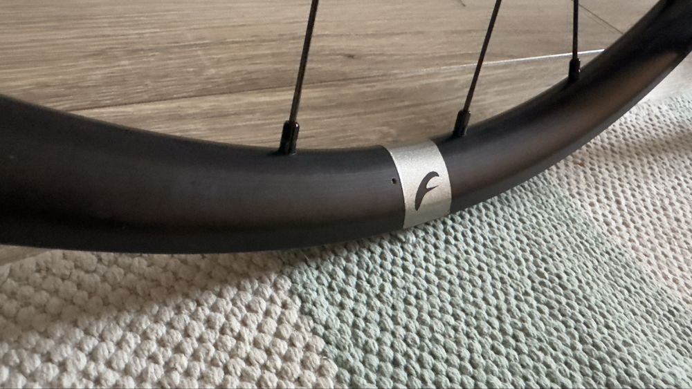 Fulcrum Rapid Red 5, 700c,  lekkie koła gravelowe, 23mm wew