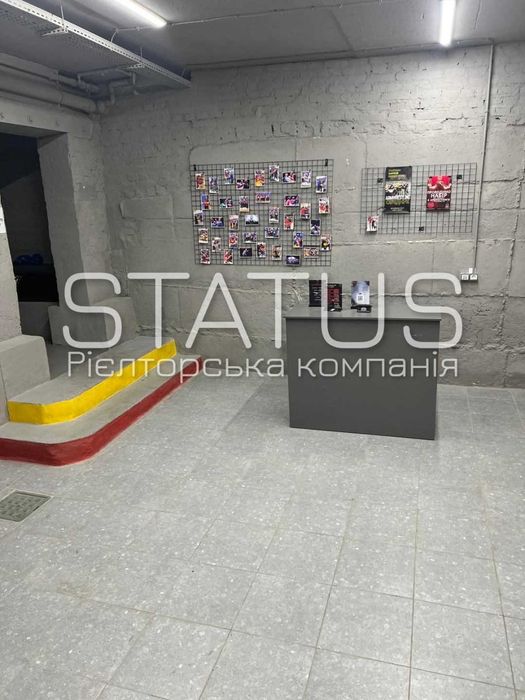 Суборенда приміщення в спортивному комплексі. Червона лінія.
