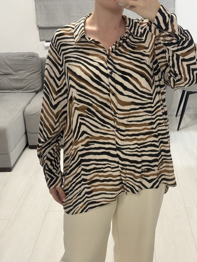 Лёгкие oversize рубашки, 4 штуки (размер M–L)